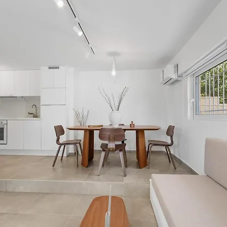 6622 Luxury With Shared Pool 公寓 干尼亞